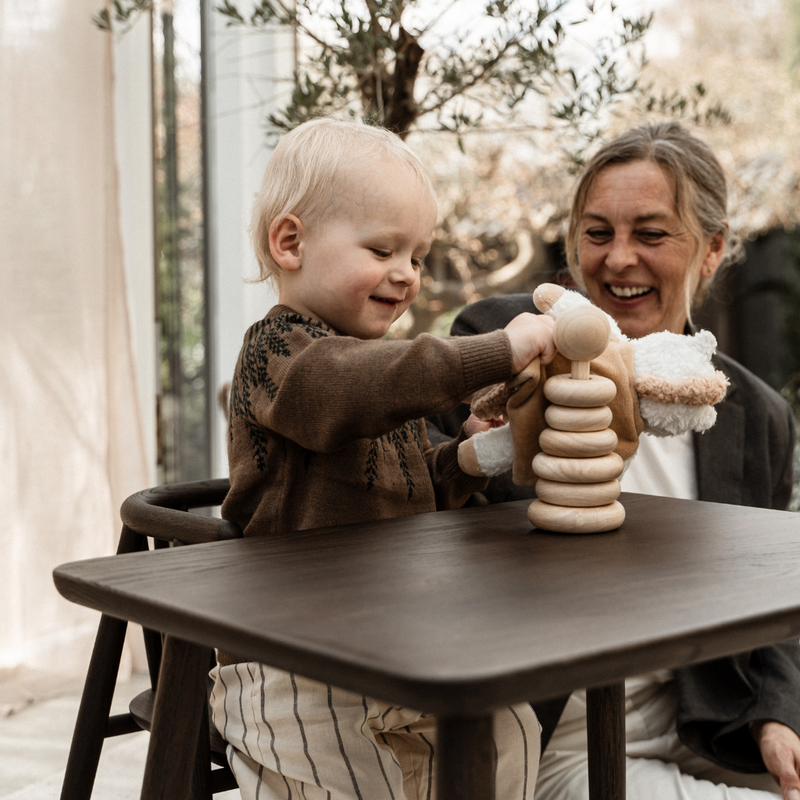 Asta Bornebord roget eg Oaklings EN